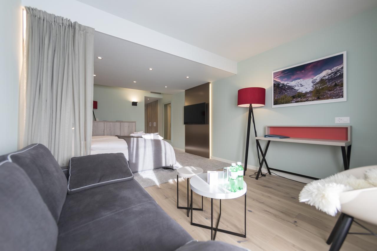 होटल Rosatsch 4*